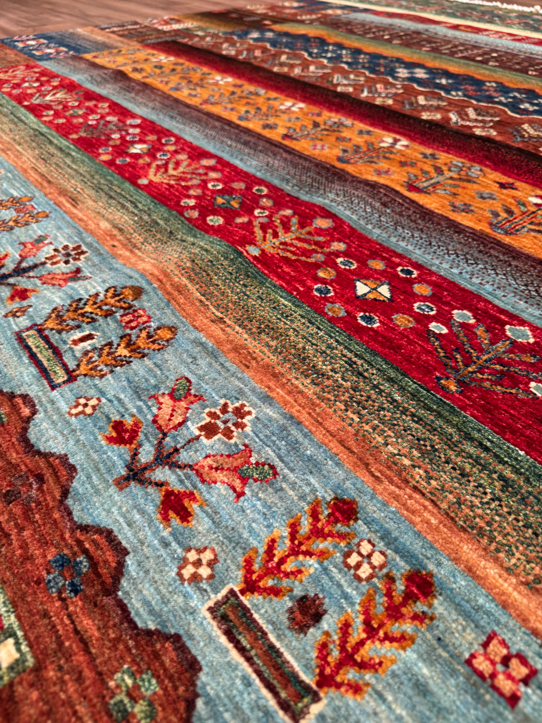 Khorjin Gabbe Desenli Orijinal El Dokuması Yeşil Kök Boya Yün Halı 248x305 7.56 Metrekare - 8x10 ft