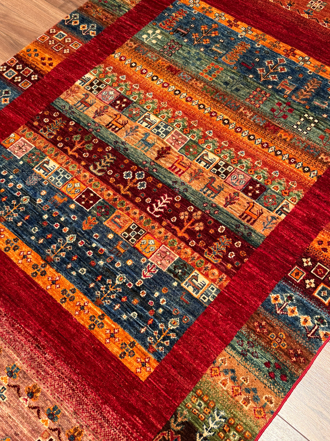 Khorjin Gabbe Desenli Orijinal El Dokuması Kırmızı Kök Boya Yün Halı 121x187 2.26 Metrekare - 4x6 ft