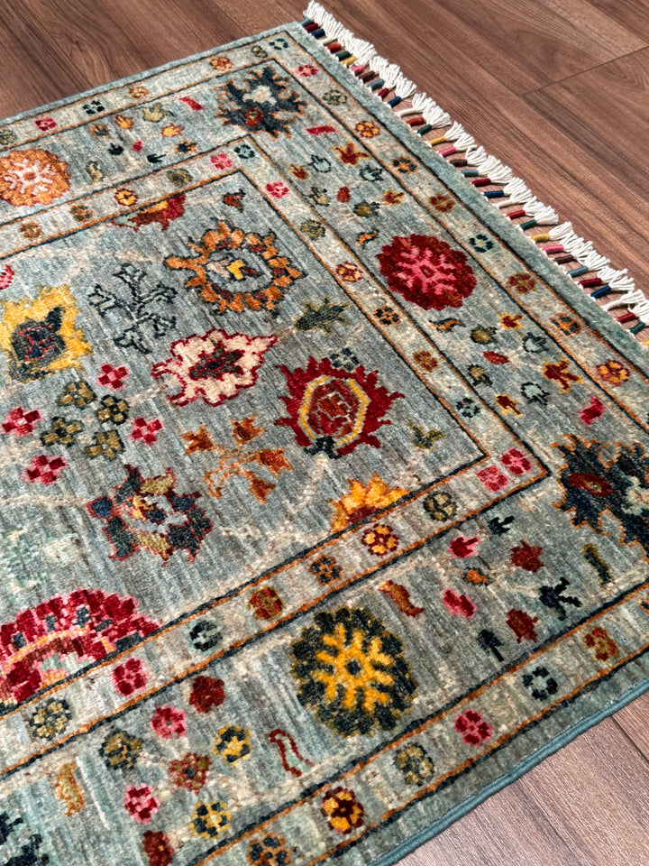 سجادة سلطاني بينبيرجيسي الأصلية المصنوعة يدويًا من الصوف الرمادي المصبوغ بصبغة الجذور 0.82 × 133 سم (1.09 متر مربع) - 3 × 4 قدم 