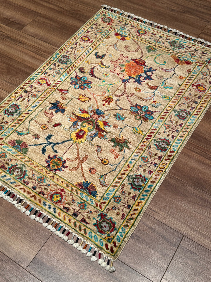 Sultani Çiçekli Orijinal El Dokuması Bej Kök Boya Yün Halı 0.82x117 0.96 Metrekare - 3x4 ft