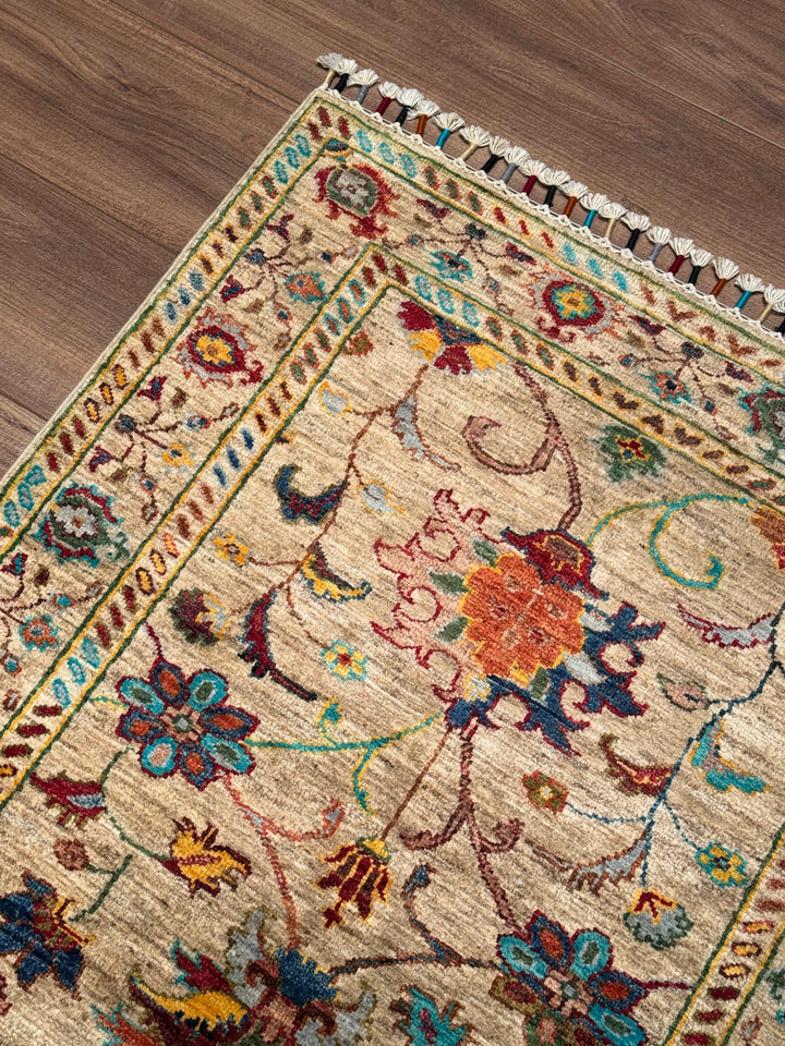Sultani Çiçekli Orijinal El Dokuması Bej Kök Boya Yün Halı 0.82x117 0.96 Metrekare - 3x4 ft