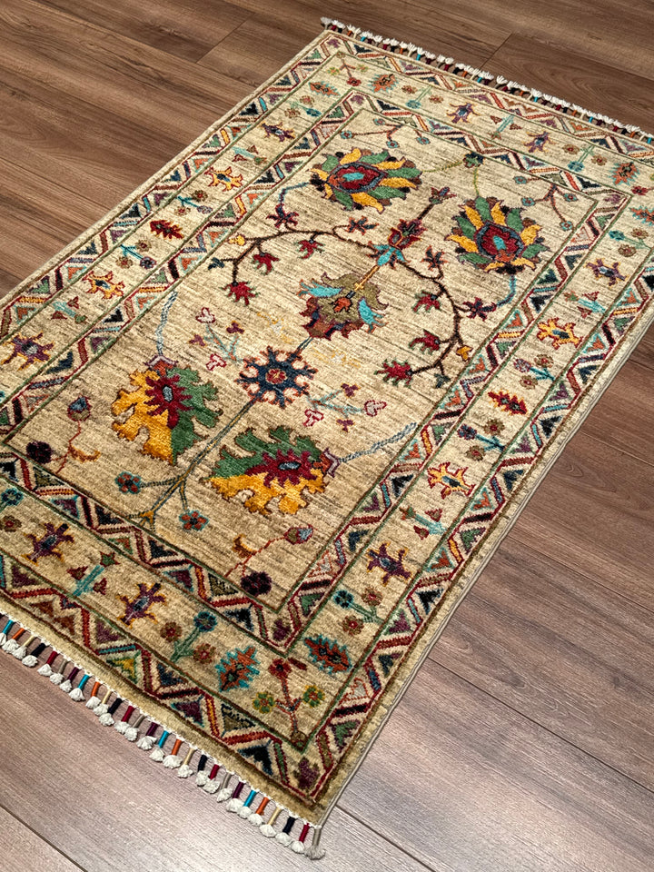 Sultani Binbirgece Orijinal El Dokuması Bej Kök Boya Yün Halı 0.81x120 0.97 Metrekare - 3x4 ft