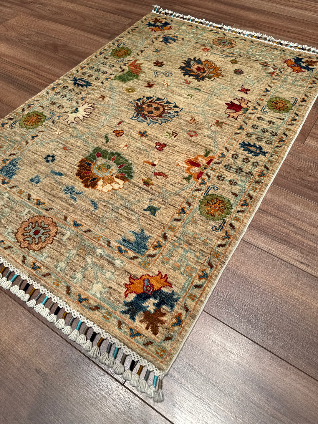 Sultani Binbirgece Orijinal El Dokuması Bej Kök Boya Yün Halı 0.81x120 0.97 Metrekare - 3x4 ft