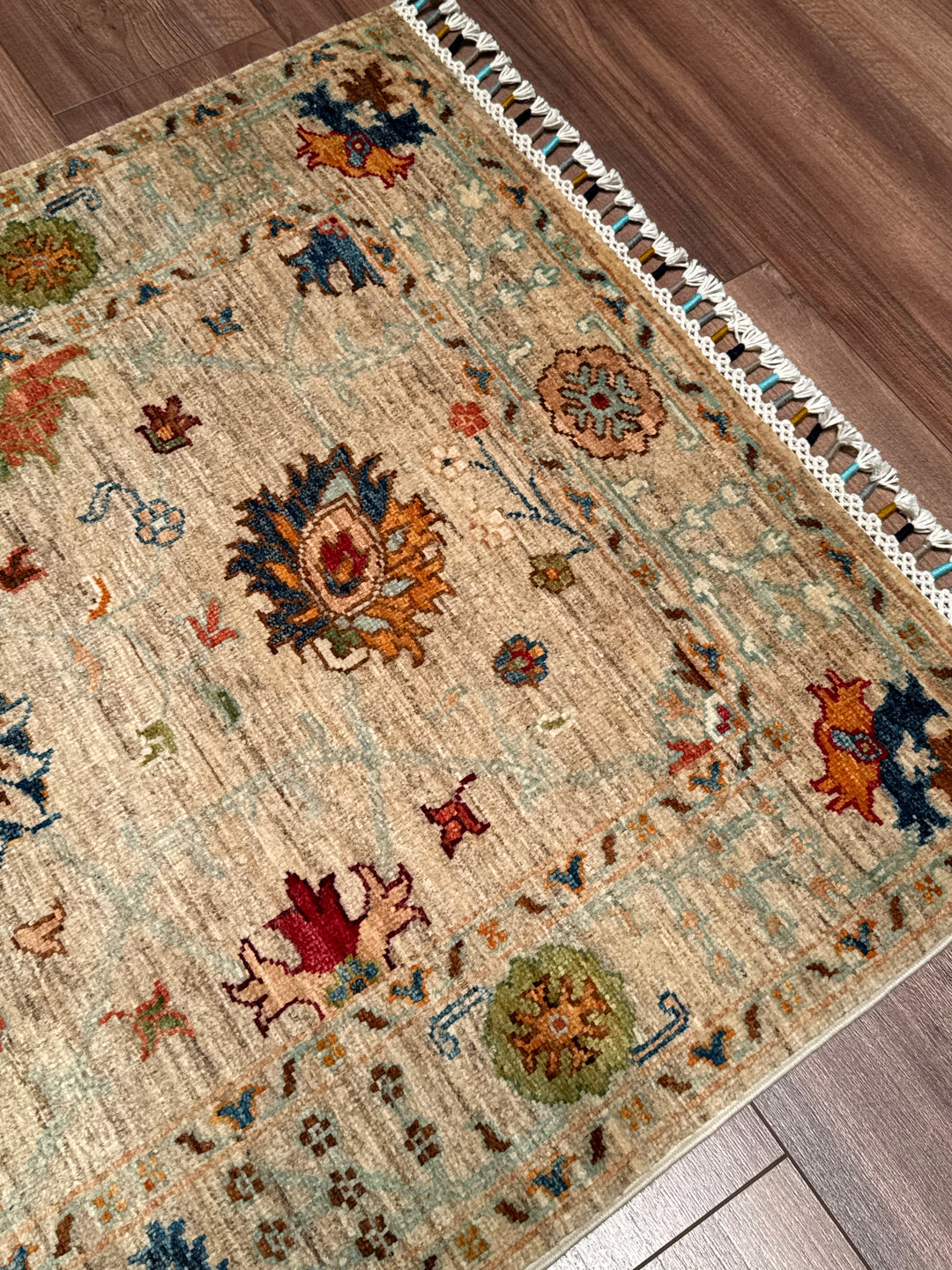 Sultani Binbirgece Orijinal El Dokuması Bej Kök Boya Yün Halı 0.81x120 0.97 Metrekare - 3x4 ft