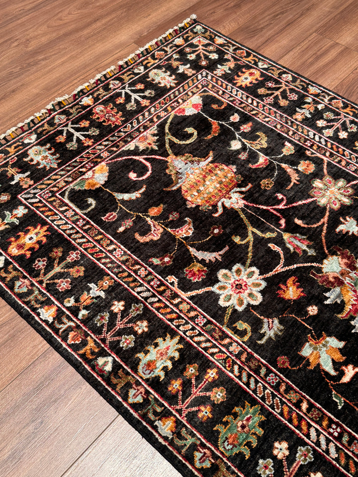 Sultani Binbirgece Orijinal El Dokuması Siyah Kök Boya Yün Halı 101x155 1.57 Metrekare - 3x5 ft