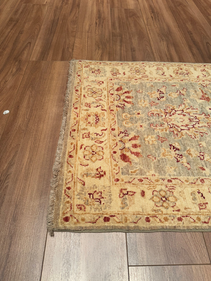 Uşak Original Hand Woven Runner Cream Vegetable Dyed Wool Carpet 0.72x209 1.50 Square Meters - 2x6 ft