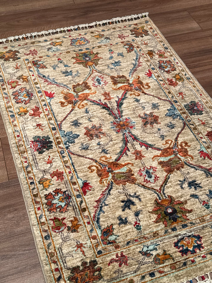 Sultani Binbirgece Orijinal El Dokuması Bej Kök Boya Yün Halı 0.92x120 1.10 Metrekare - 3x4 ft