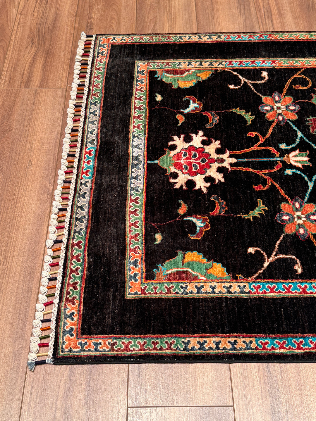 Sultani Binbirgece Orijinal El Dokuması Siyah Kök Boya Yün Halı 102x150 1.53 Metrekare - 3x5 ft