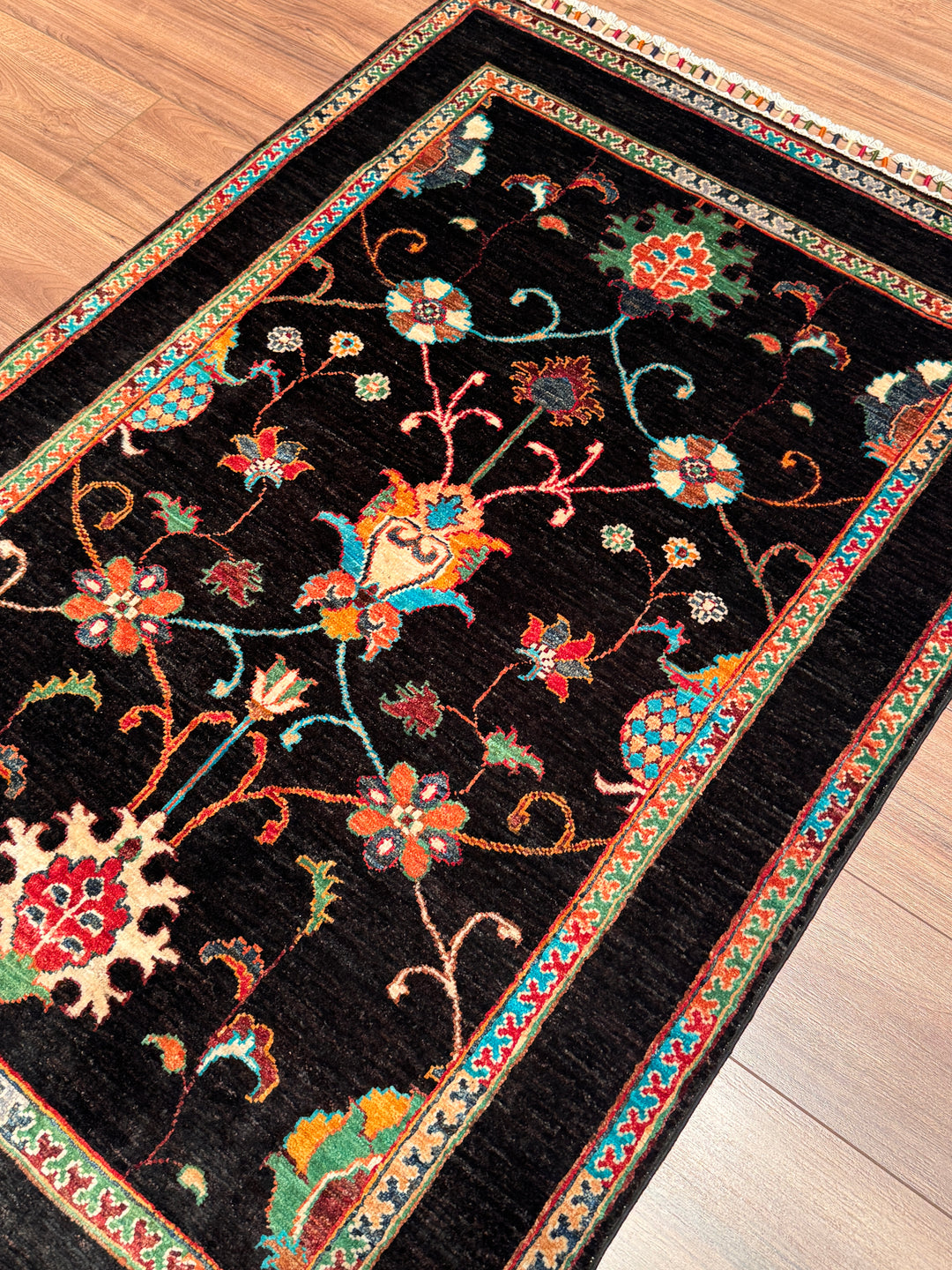 Sultani Binbirgece Orijinal El Dokuması Siyah Kök Boya Yün Halı 102x150 1.53 Metrekare - 3x5 ft