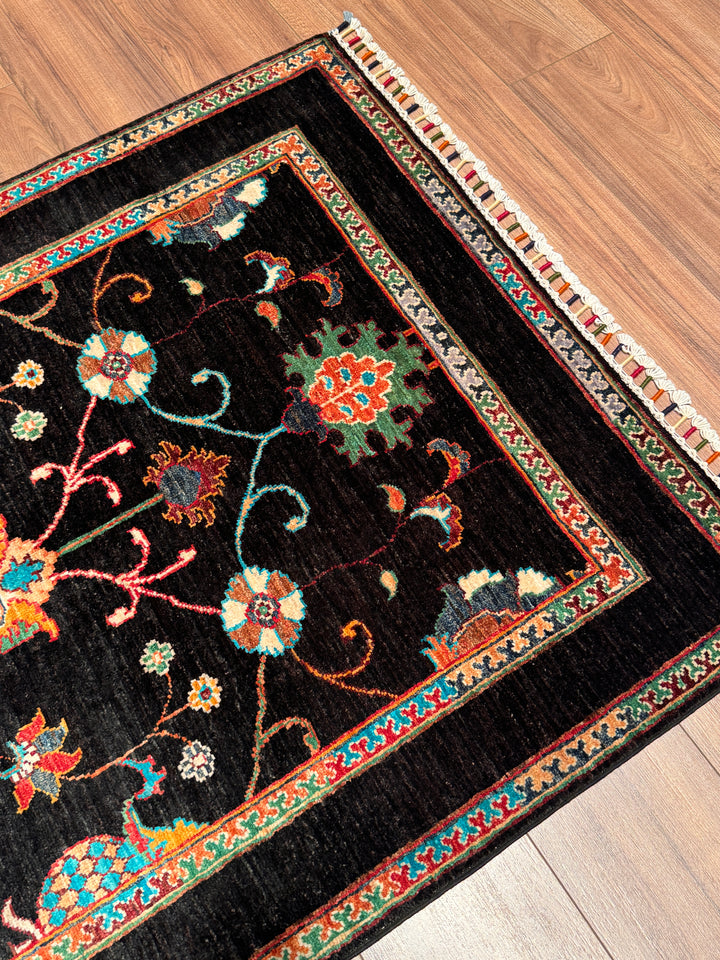 Sultani Binbirgece Orijinal El Dokuması Siyah Kök Boya Yün Halı 102x150 1.53 Metrekare - 3x5 ft