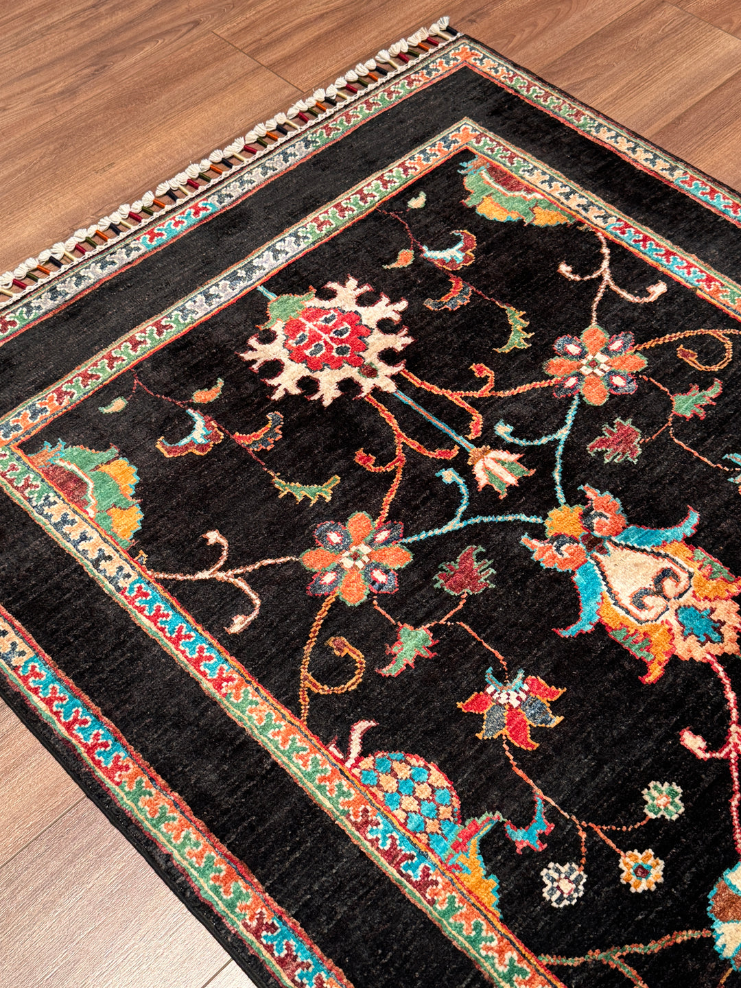 Sultani Binbirgece Orijinal El Dokuması Siyah Kök Boya Yün Halı 102x150 1.53 Metrekare - 3x5 ft