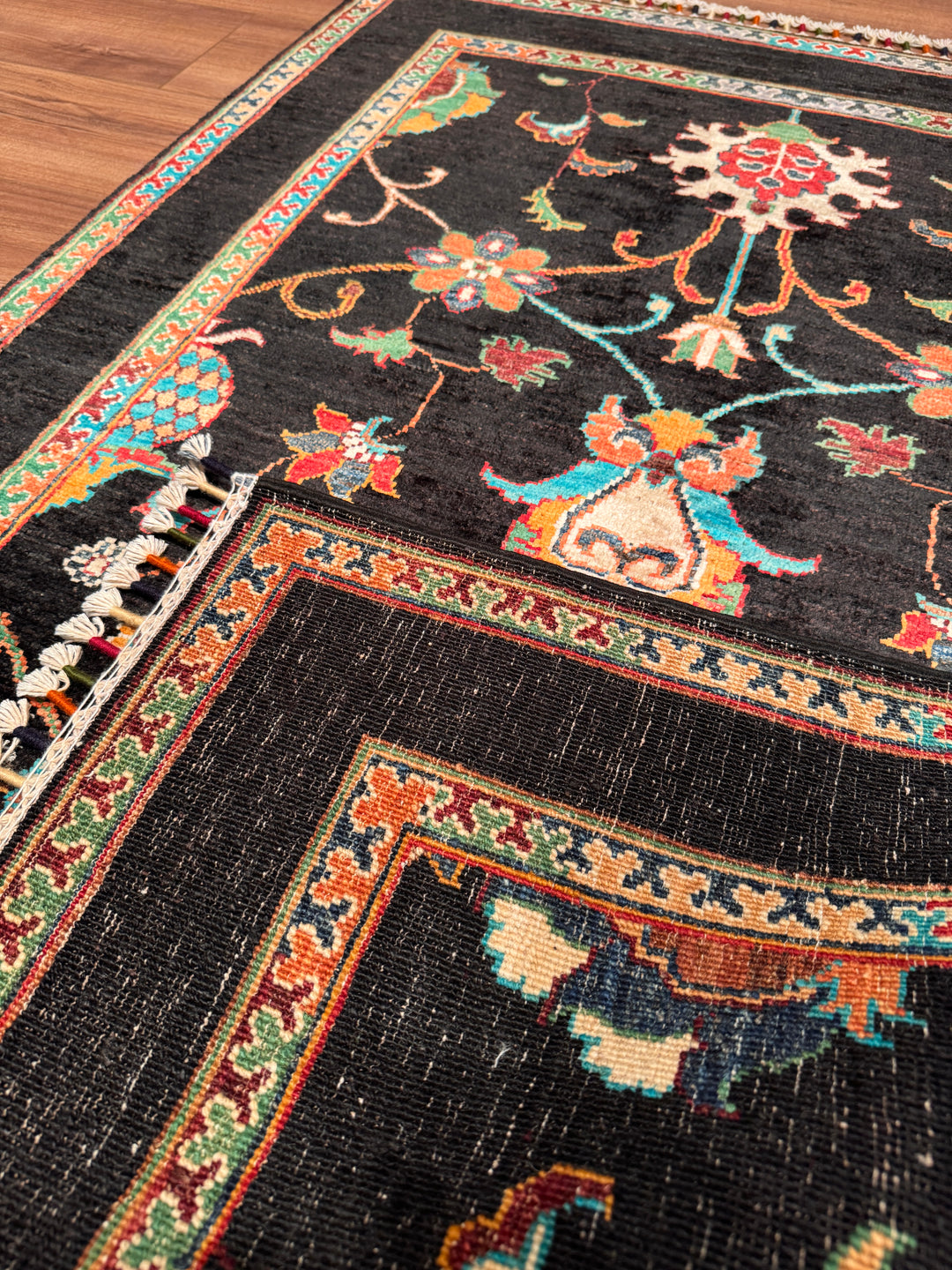Sultani Binbirgece Orijinal El Dokuması Siyah Kök Boya Yün Halı 102x150 1.53 Metrekare - 3x5 ft