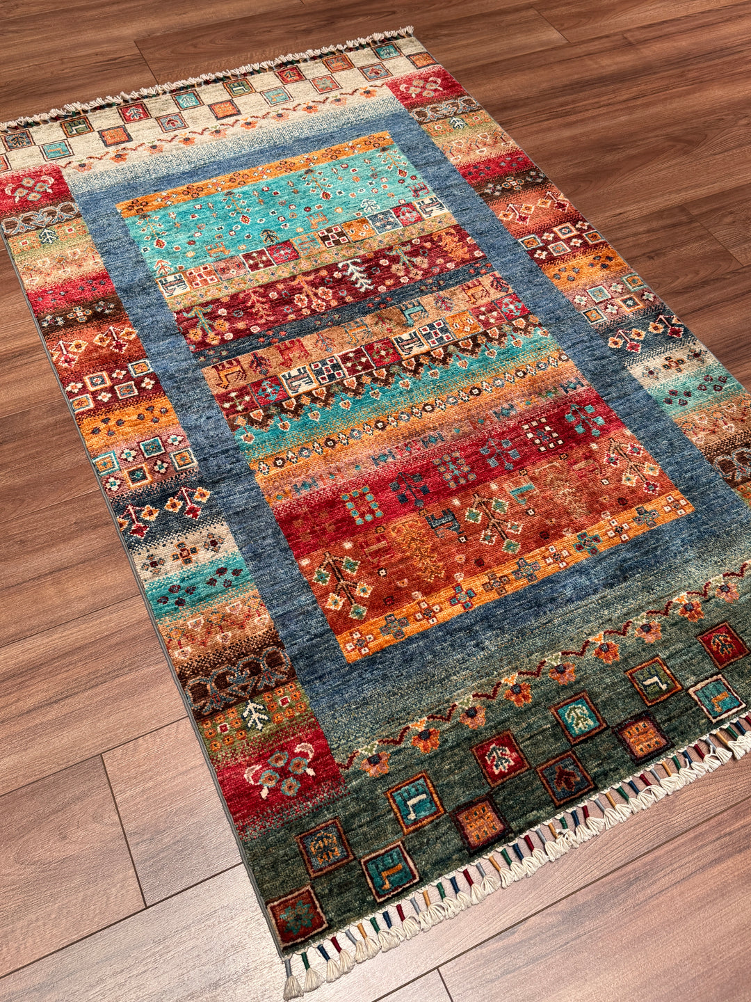 Khorjin Gabbe Desenli Orijinal El Dokuması Multi Kök Boya Yün Halı 100x159 1.59 Metrekare - 3x5 ft
