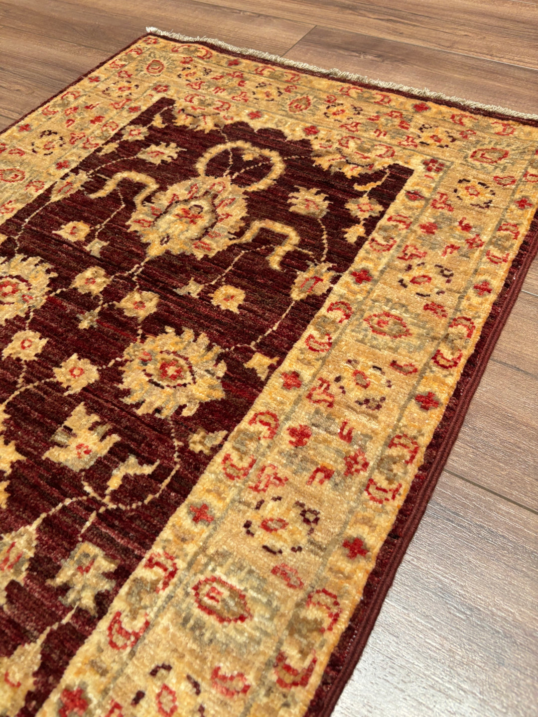 Uşak Orijinal El Dokuması Bordo Kök Boya Yün Halı 0.61x0.93 0.67 Metrekare - 2x3 ft
