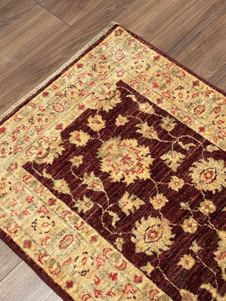 Uşak Orijinal El Dokuması Bordo Kök Boya Yün Halı 0.61x0.93 0.67 Metrekare - 2x3 ft