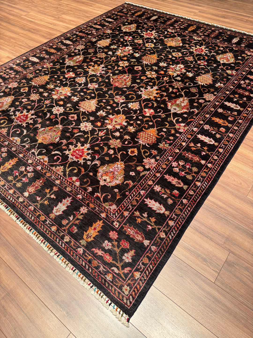 Sultani Binbirgece Orijinal El Dokuması Siyah Kök Boya Yün Halı 244x309 7.54 Metrekare - 8x10 ft