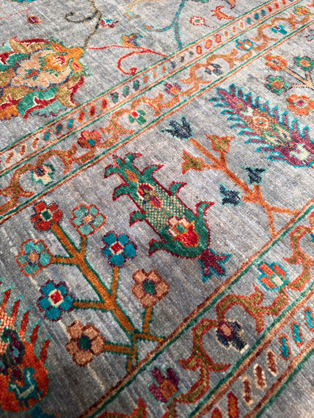 Sultani Binbirgece Orijinal El Dokuması Gri Kök Boya Yün Halı 257x309 7.94 Metrekare - 8x10 ft