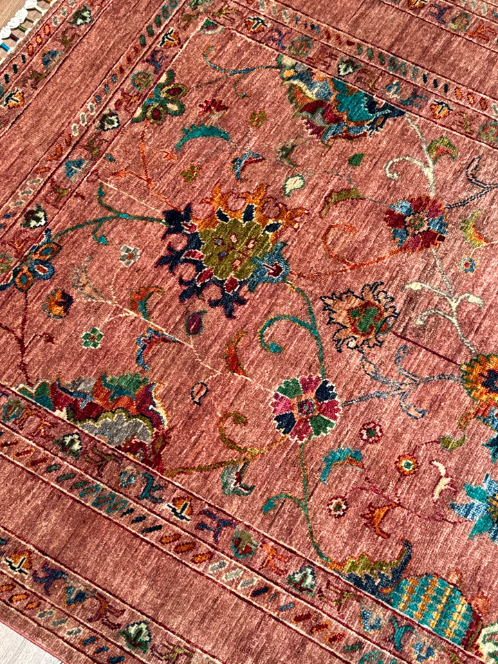 Sultani Binbirgece Orijinal El Dokuması Pembe Kök Boya Yün Halı 126x201 2.53 Metrekare - 3x5 ft