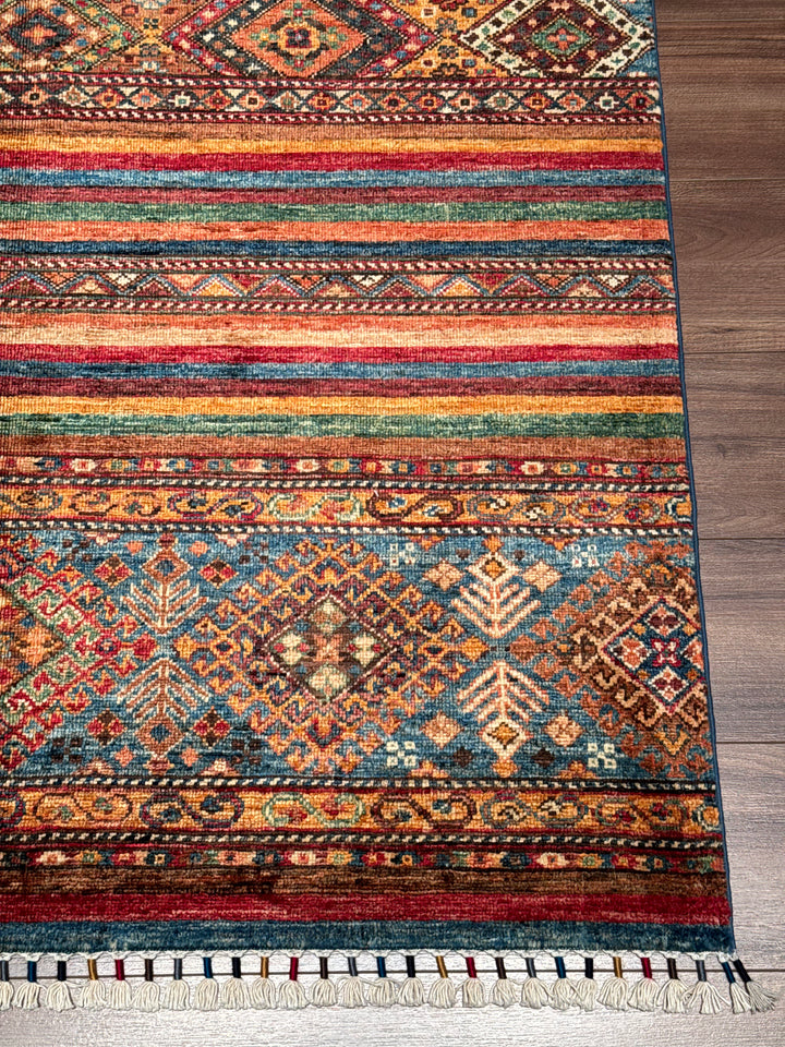 Khorjin Orijinal El Dokuması Multi Kök Boya Yün Halı 127x184 2.34 Metrekare - 4x6 ft