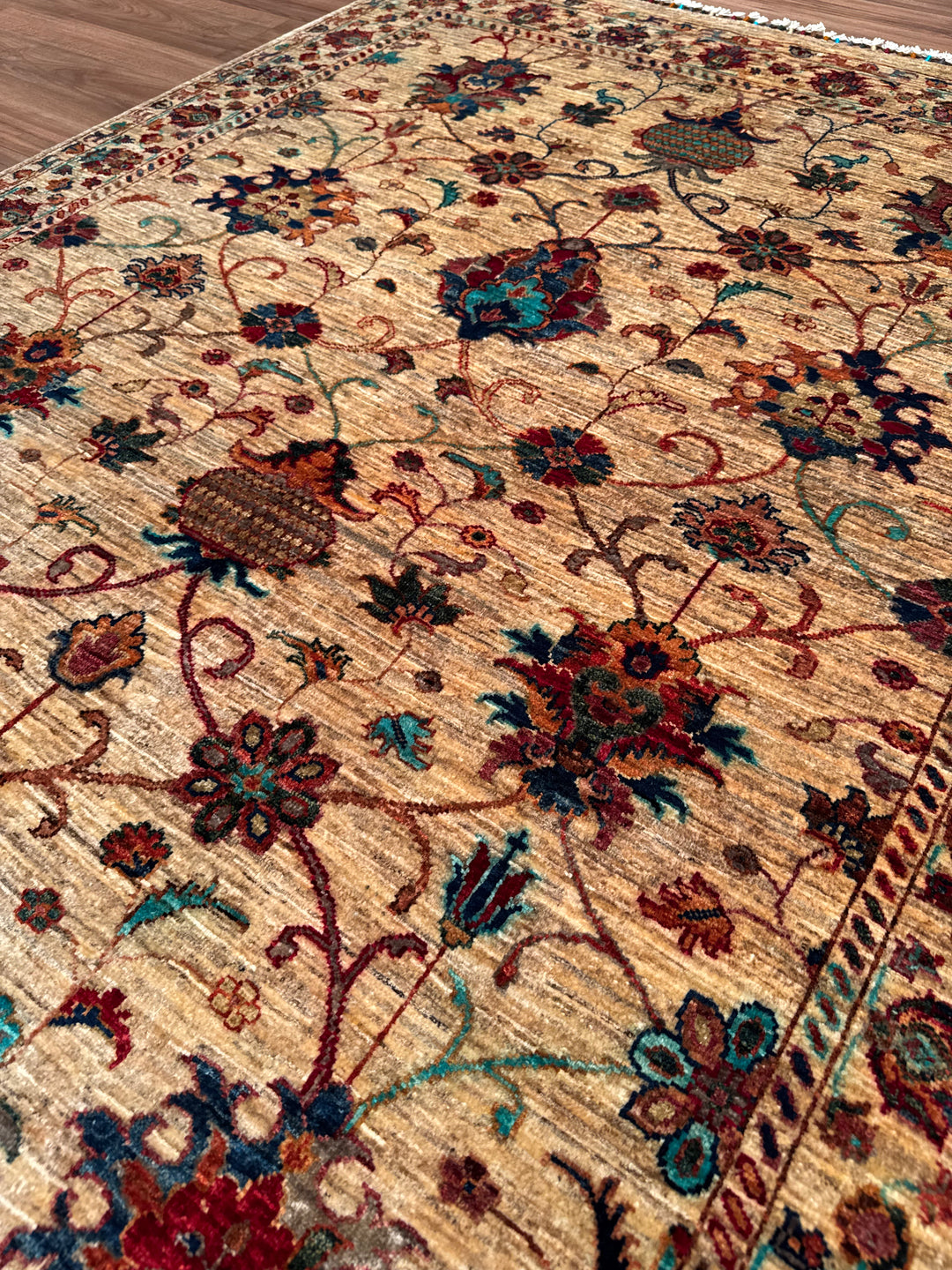 Sultani Binbirgece Orijinal El Dokuması Bej Kök Boya Yün Halı 152x203 3.09 Metrekare - 5x6 ft