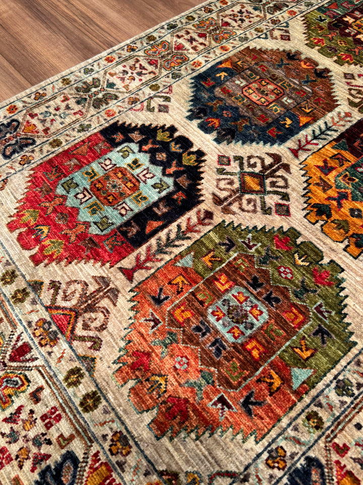 Veziri Orijinal El Dokuması Bej Kök Boya Yün Halı 102x156 1.59 Metrekare - 3x5 ft