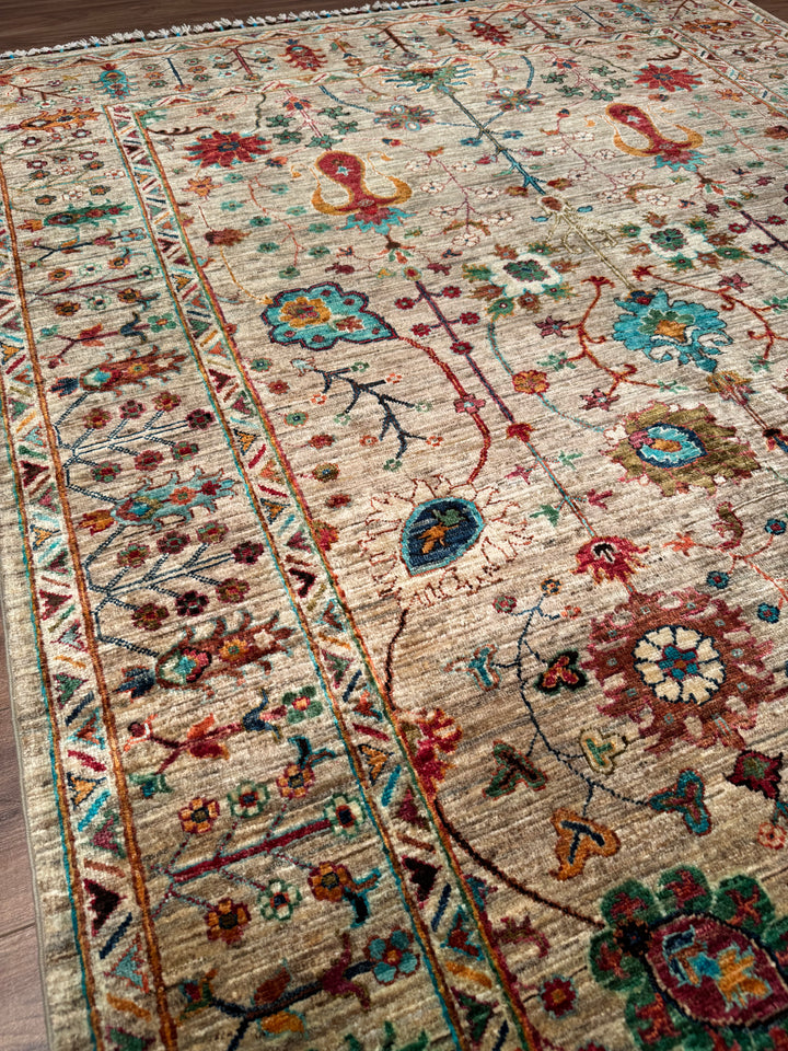 Sultani Floral Original Hand-Woven Beige Vegetable Dyed Wool Carpet 174x242 4.21 Square Meters - 5x8