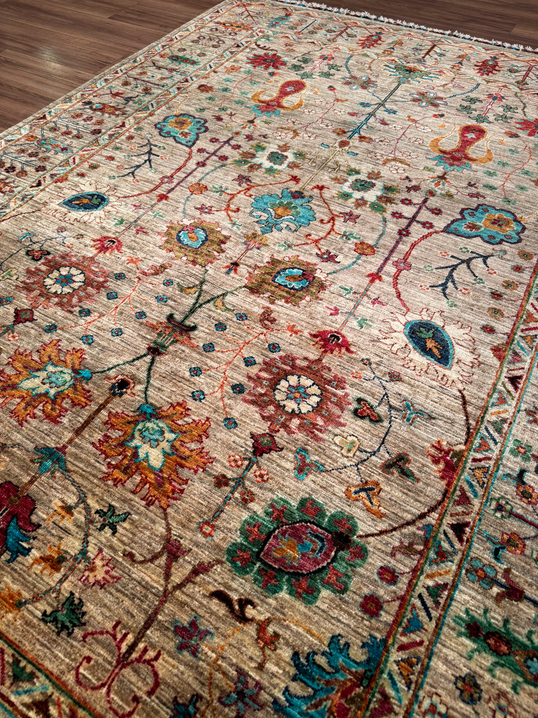 Sultani Floral Original Hand-Woven Beige Vegetable Dyed Wool Carpet 174x242 4.21 Square Meters - 5x8