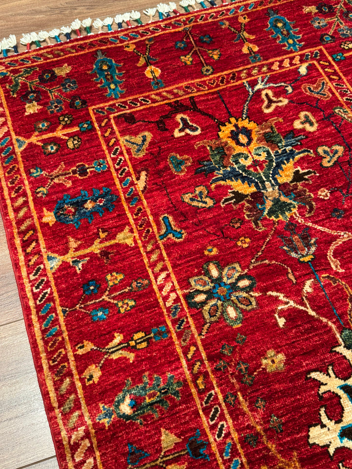 Sultani Binbirgece Orijinal El Dokuması Kırmızı Kök Boya Yün Halı 0.85x125 1.06 Metrekare - 3x4 ft