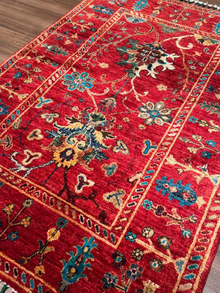 Sultani Binbirgece Orijinal El Dokuması Kırmızı Kök Boya Yün Halı 0.85x125 1.06 Metrekare - 3x4 ft