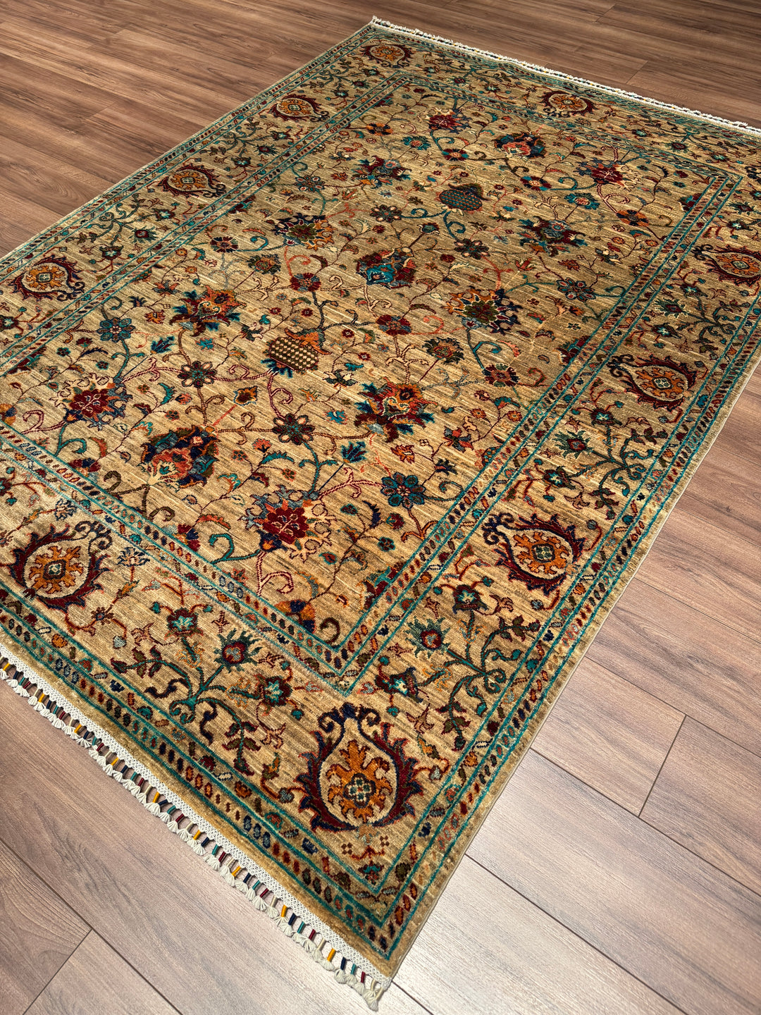Sultani Binbirgece Orijinal El Dokuması Bej Kök Boya Yün Halı 179x240 4.30 Metrekare - 5x8 ft