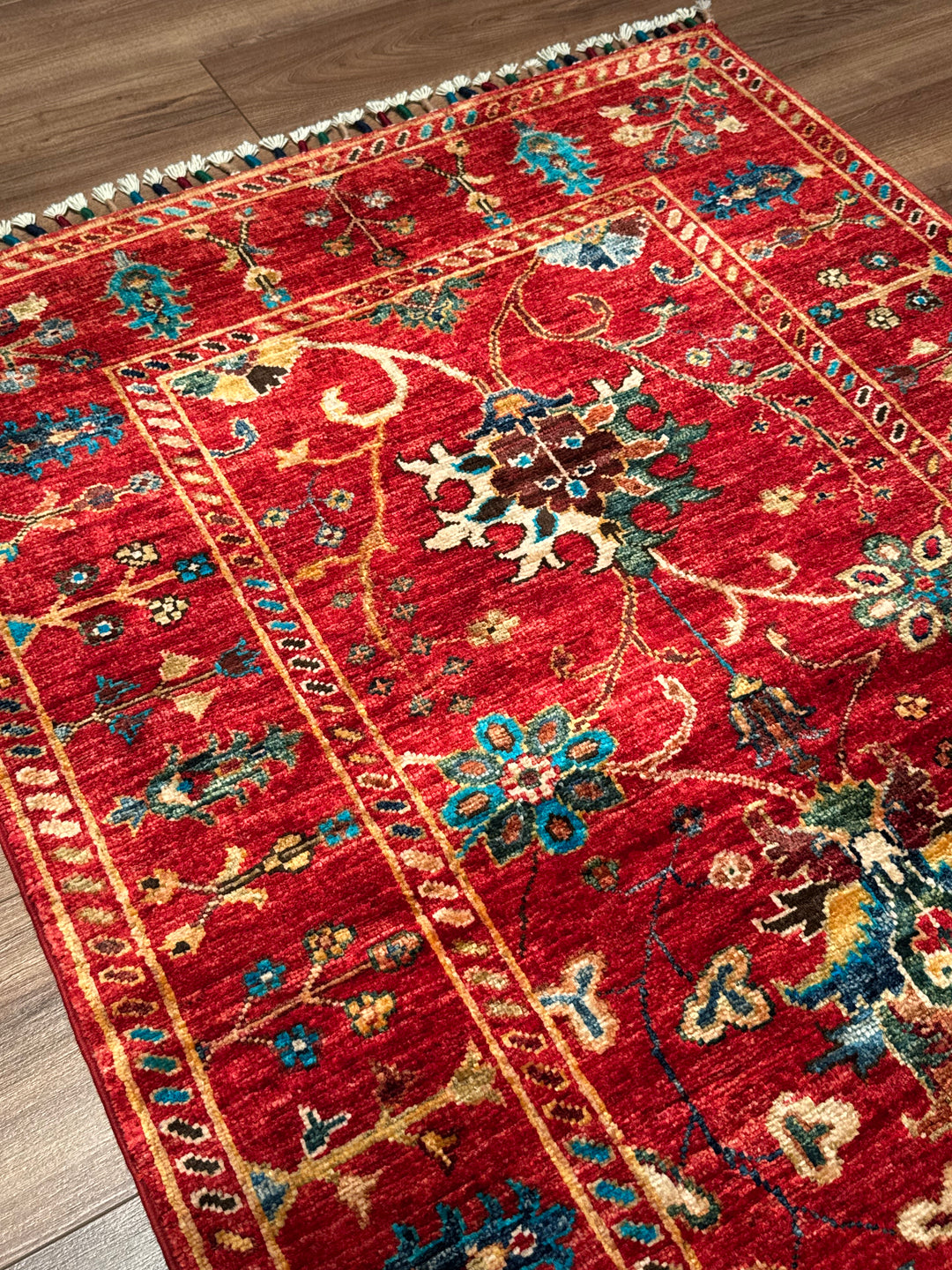 Sultani Binbirgece Orijinal El Dokuması Kırmızı Kök Boya Yün Halı 0.90x126 1.13 Metrekare - 3x4 ft