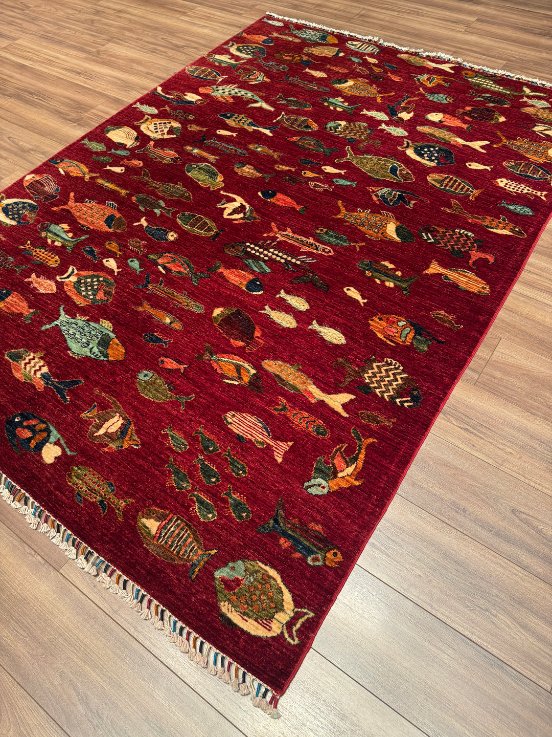 Balık Orijinal El Dokuması Kırmızı Kök Boya Yün Halı 178x246 4.38 Metrekare - 6x8 ft