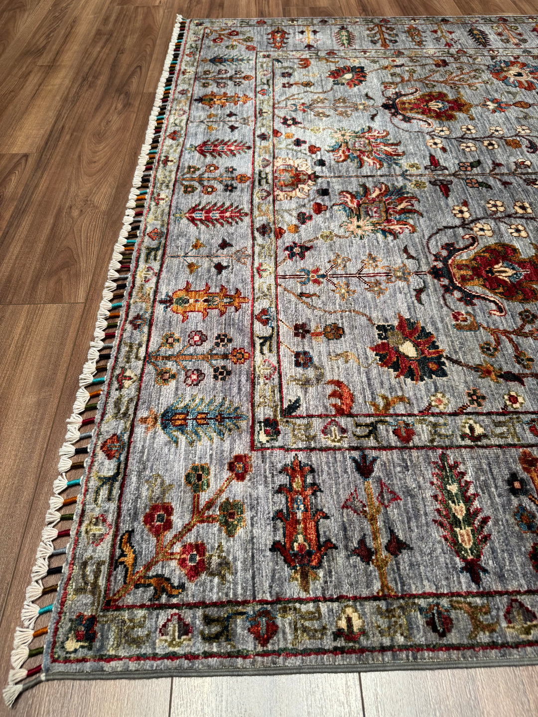 Sultani Çiçekli Orijinal El Dokuması Gri Kök Boya Yün Halı 175x236 4.13 Metrekare - 5x8 ft