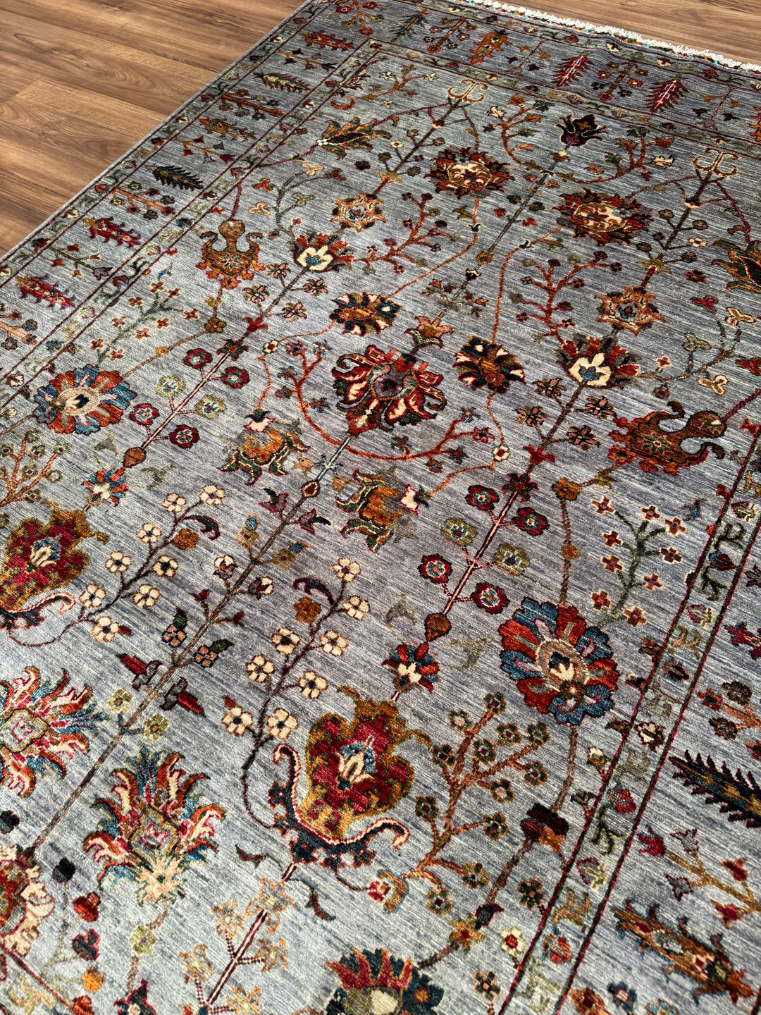 Sultani Çiçekli Orijinal El Dokuması Gri Kök Boya Yün Halı 175x236 4.13 Metrekare - 5x8 ft