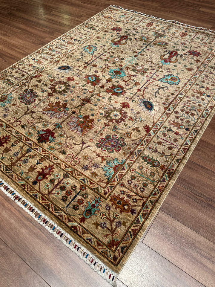 Sultani Çiçekli Orijinal El Dokuması Bej Kök Boya Yün Halı 173x234 4.05 Metrekare - 5x8