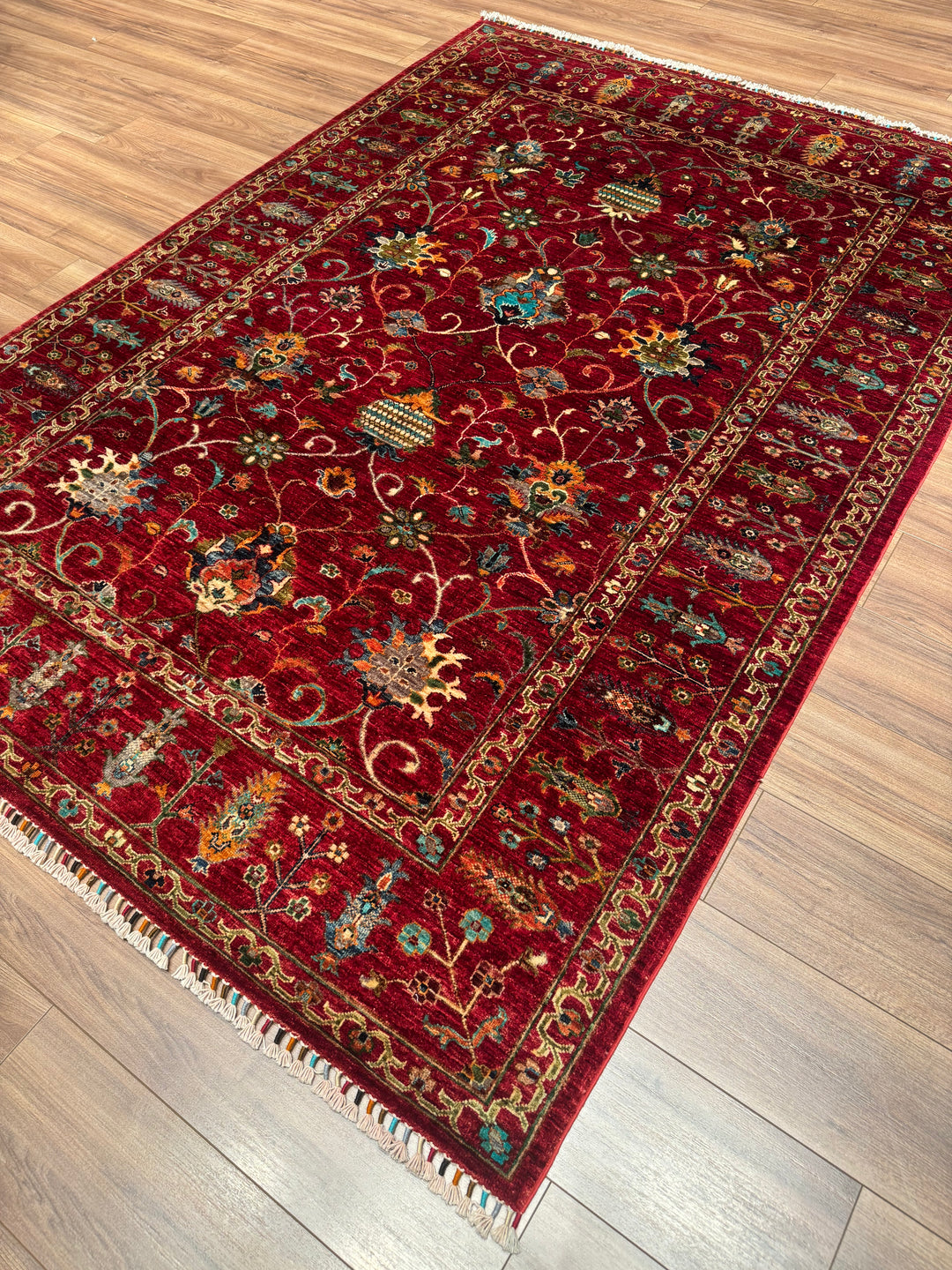 Sultani Binbirgece Orijinal El Dokuması Kırmızı Kök Boya Yün Halı 176x250 4.40 Metrekare - 5x8 ft