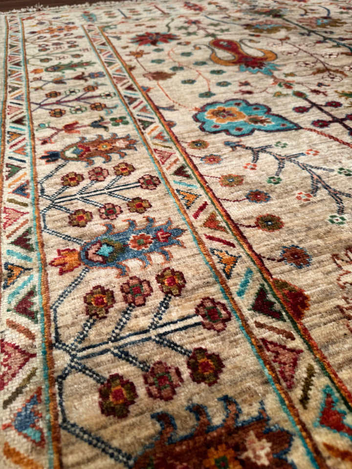 Sultani Çiçekli Orijinal El Dokuması Bej Kök Boya Yün Halı 166x242 4.02 Metrekare - 5x8 ft