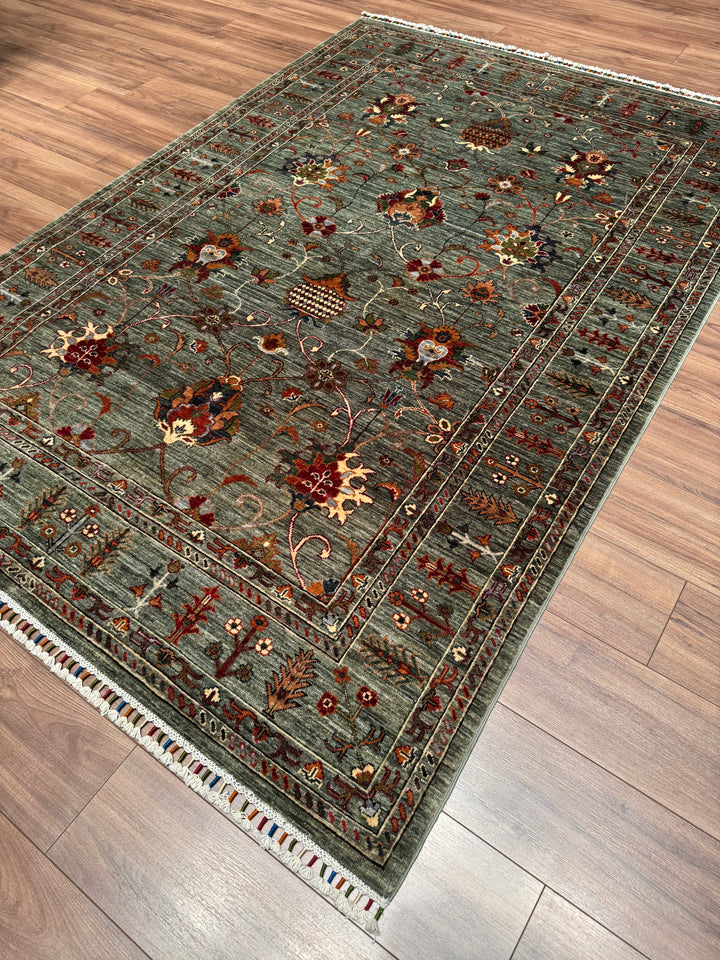 Sultani Binbirgece Orijinal El Dokuması Yeşil Kök Boya Yün Halı 168x242 4.07 Metrekare - 5x8
