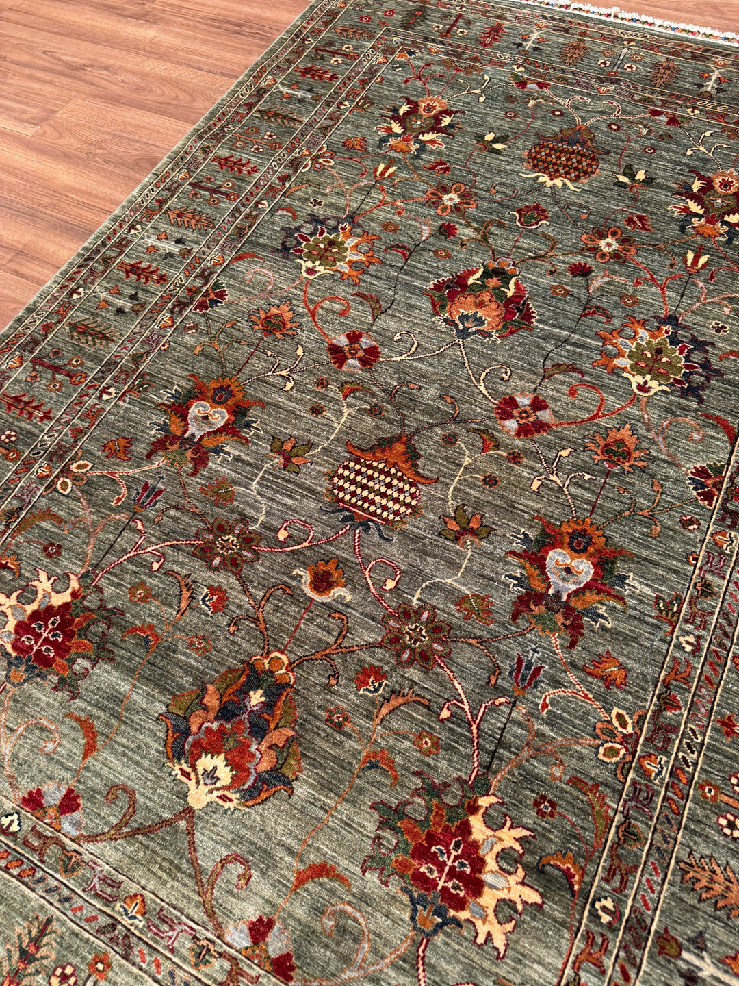 Sultani Binbirgece Orijinal El Dokuması Yeşil Kök Boya Yün Halı 168x242 4.07 Metrekare - 5x8