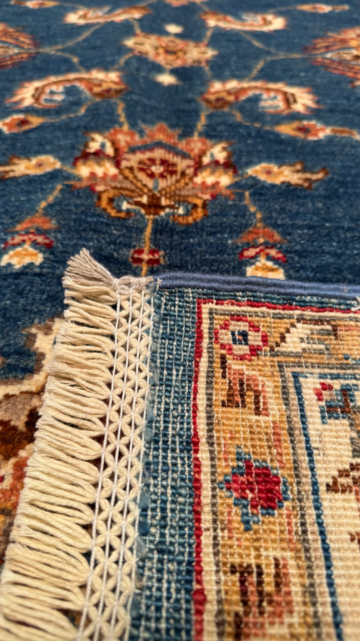 Uşak Original Hand Woven Cream Blue Vegetable Dyed Wool Carpet 122x185 2.26 Square Meters - 4x6 ft