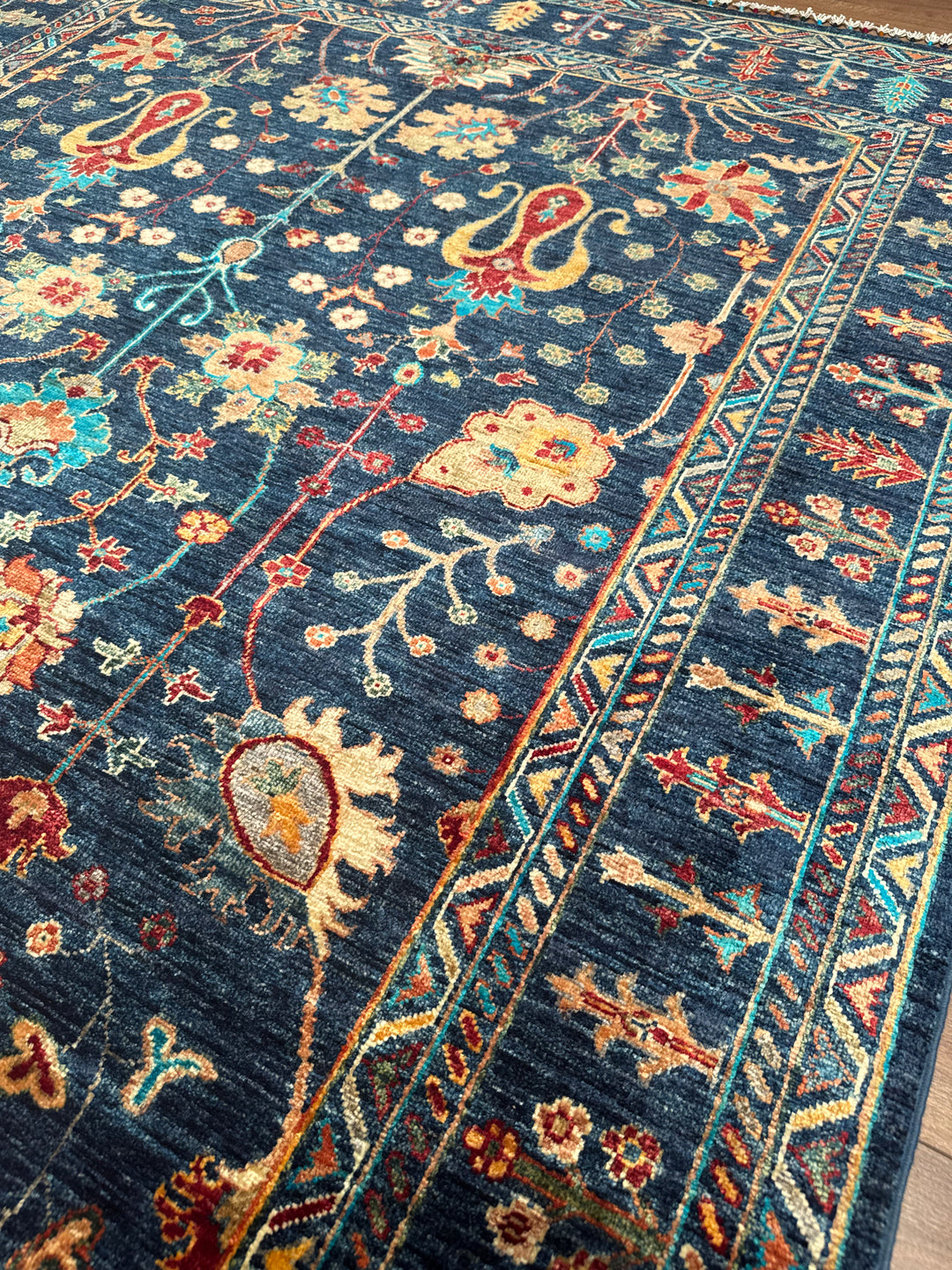 Sultani Binbirgece Orijinal El Dokuması Lacivert Kök Boya Yün Halı 174x240 4.18 Metrekare - 5x8 ft