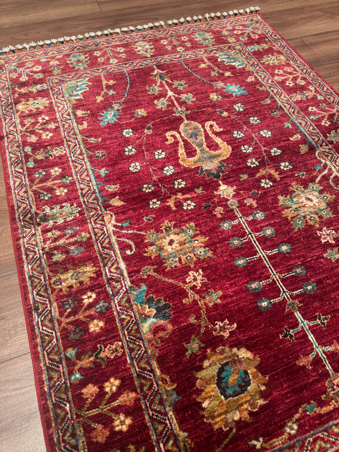 Sultani Çiçekli Orijinal El Dokuması Kırmızı Kök Boya Yün Halı 100x146 1.46 Metrekare - 3x5 ft