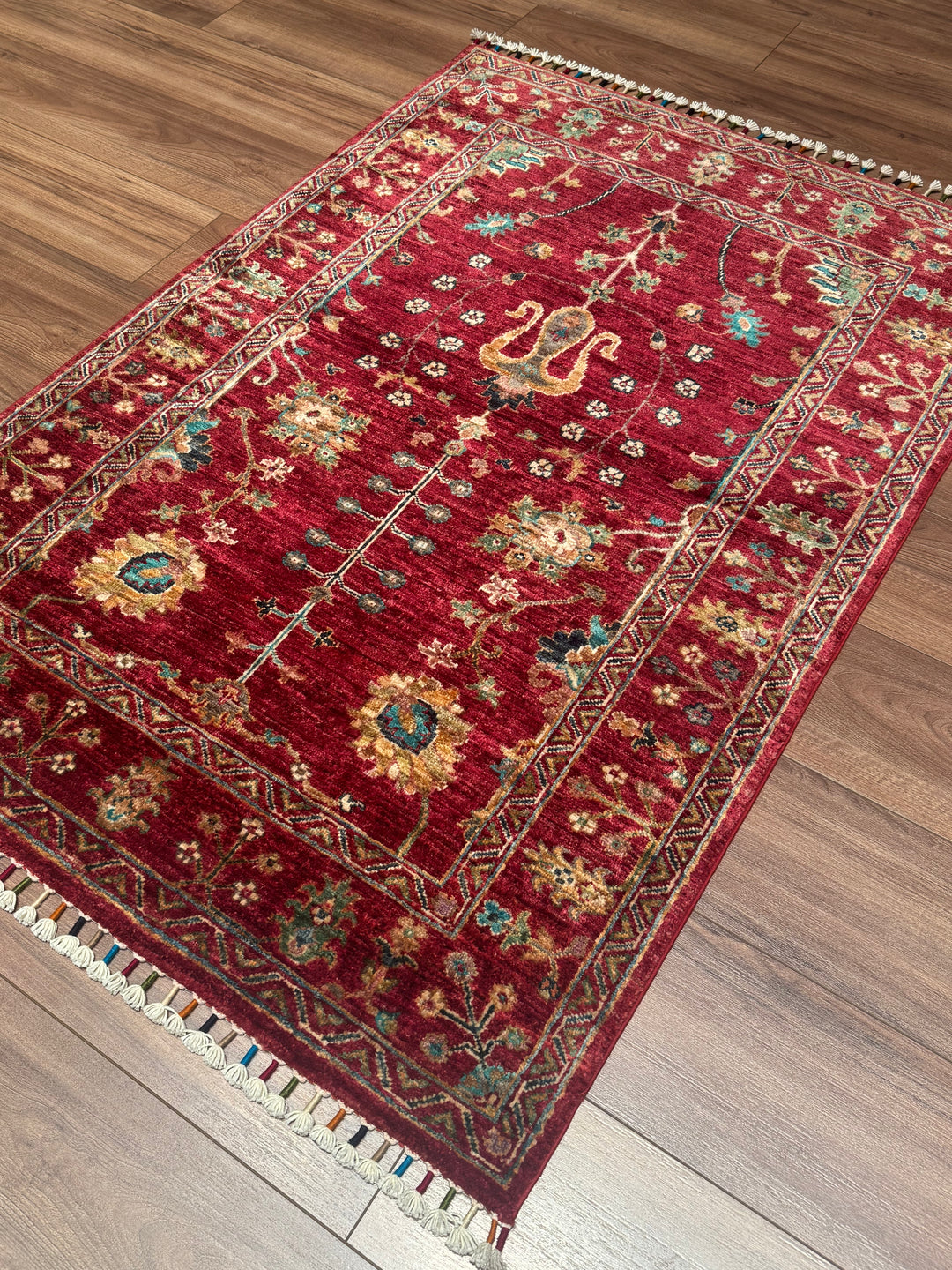 Sultani Çiçekli Orijinal El Dokuması Kırmızı Kök Boya Yün Halı 100x146 1.46 Metrekare - 3x5 ft