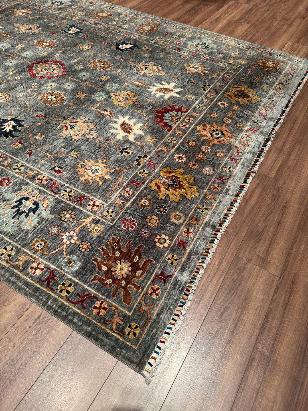 Sultani Binbirgece Orijinal El Dokuması Gri Kök Boya Yün Halı 255x318 8.11 Metrekare - 9x12 ft