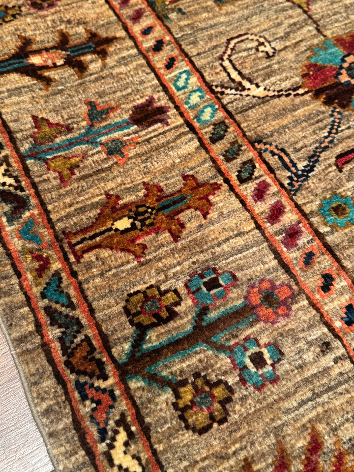 Sultani Binbirgece Orijinal El Dokuması Bej Kök Boya Yün Halı 100x148 1.48 Metrekare - 3x5 ft