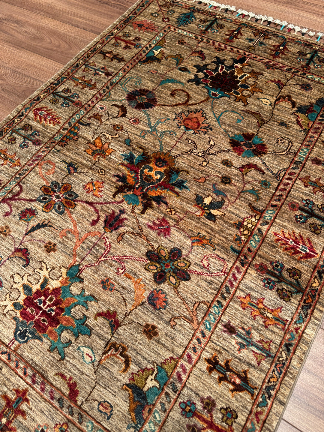 Sultani Binbirgece Orijinal El Dokuması Bej Kök Boya Yün Halı 102x146 1.49 Metrekare - 3x5 ft