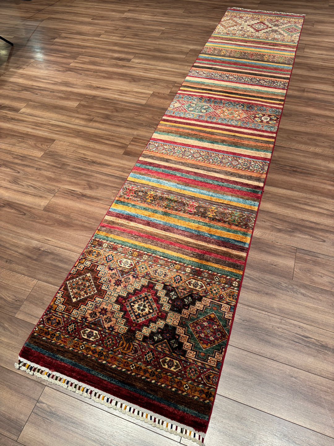 Khorjin Orijinal El Dokuması Yolluk Multi Kök Boya Yün Halı 0.81x385 3.12 Metrekare - 3x12 ft