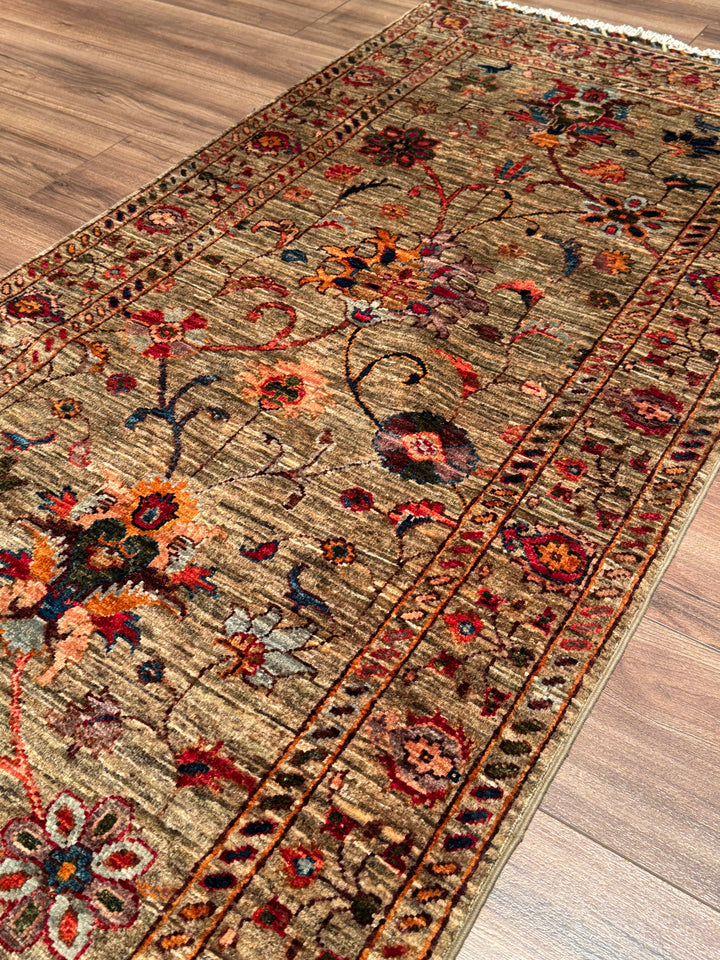 Sultani Binbirgece Uzun Yolluk Orijinal El Dokuması Bej Kök Boya Yün Halı 0.79x386 Metrekare - 3x12 ft
