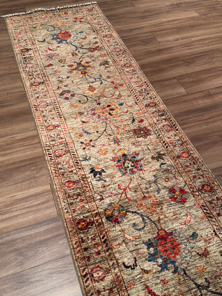 Sultani Binbirgece Uzun Yolluk Orijinal El Dokuması Bej Kök Boya Yün Halı 0.79x386 Metrekare - 3x12 ft