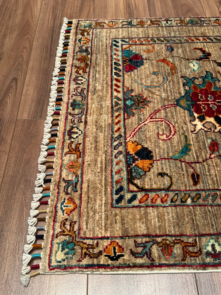 Sultani Binbirgece Yolluk Orijinal El Dokuması Bej Kök Boya Yün Halı 0.82x295 2.42 Metrekare - 3x10 ft